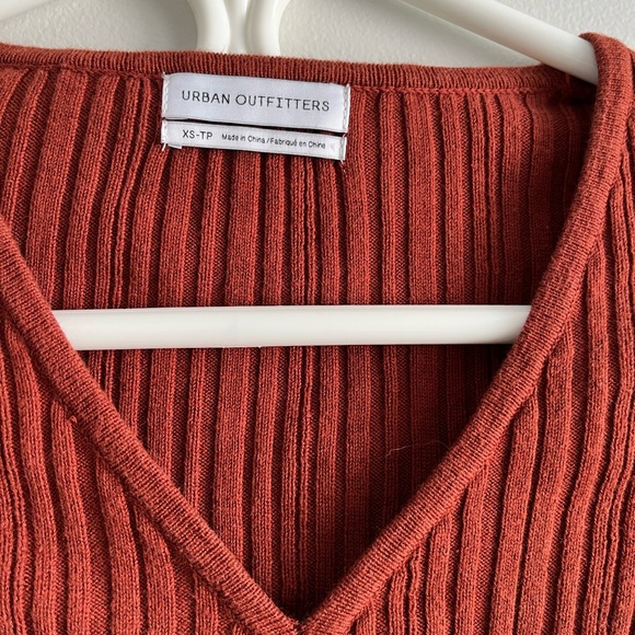 Cropped cardigan sweater - Picture 2 of 4